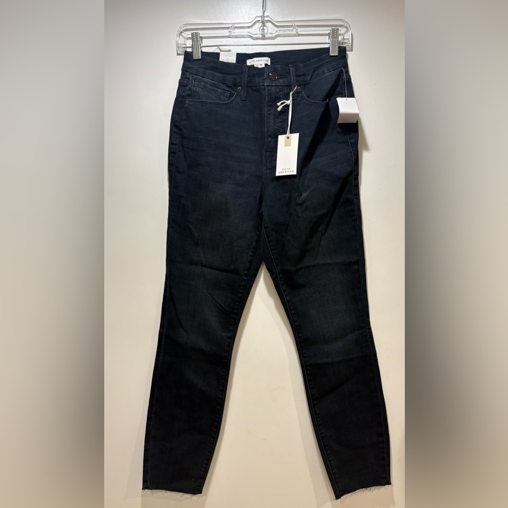 Good American Sz 6 dark wash Jeans